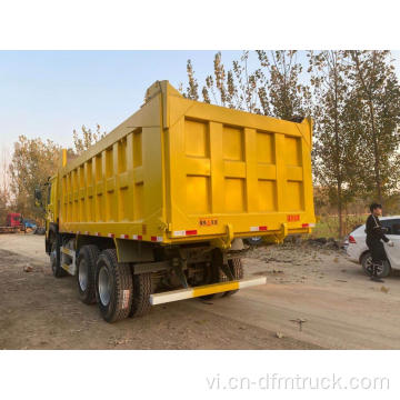 Đã được tân trang lại xe tải tipper